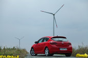 Test Drive Opel Astra 2011