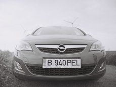 Test Drive Opel Astra 2011