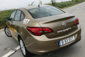 Test Drive Opel Astra Sedan