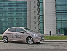 Test Drive Peugeot 208 HDi: ce inseamna o masina completa