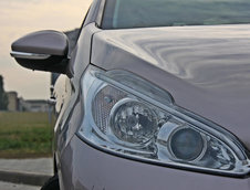 Test Drive Peugeot 208 HDi: ce inseamna o masina completa