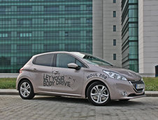Test Drive Peugeot 208 HDi: ce inseamna o masina completa