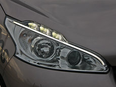 Test Drive Peugeot 208 HDi: ce inseamna o masina completa