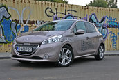 Test Drive Peugeot 208 HDi: ce inseamna o masina completa