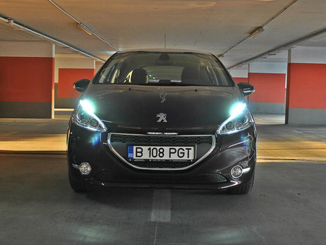 Test Drive Peugeot 208