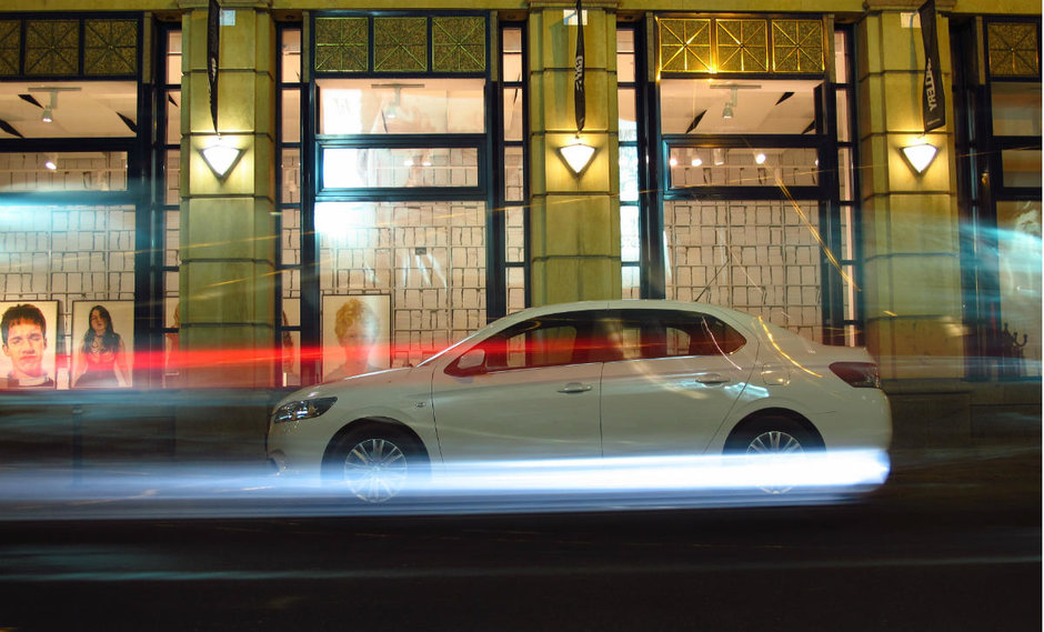 Test Drive Peugeot 301