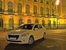 Test Drive Peugeot 301