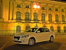 Test Drive Peugeot 301