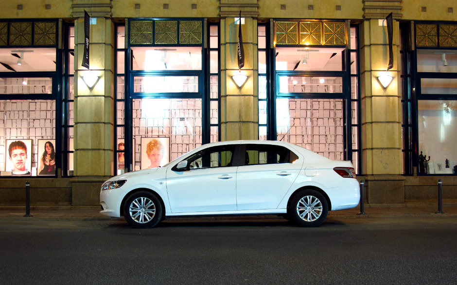 Test Drive Peugeot 301