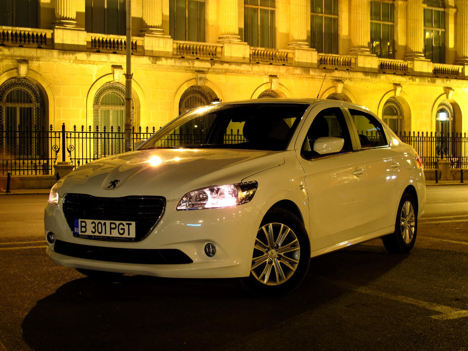 Test Drive Peugeot 301