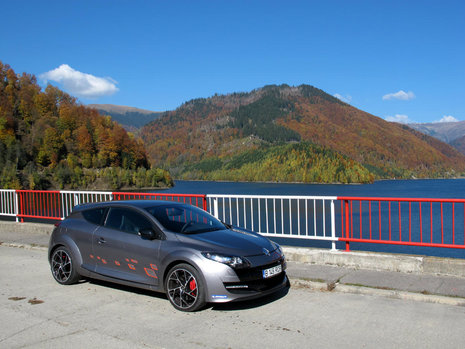 Test Drive Renault Megane RS 2012 - puterea conteaza