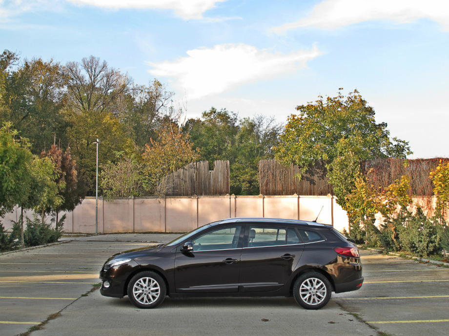 Test Drive Renault Megane ST: plimbare in familie