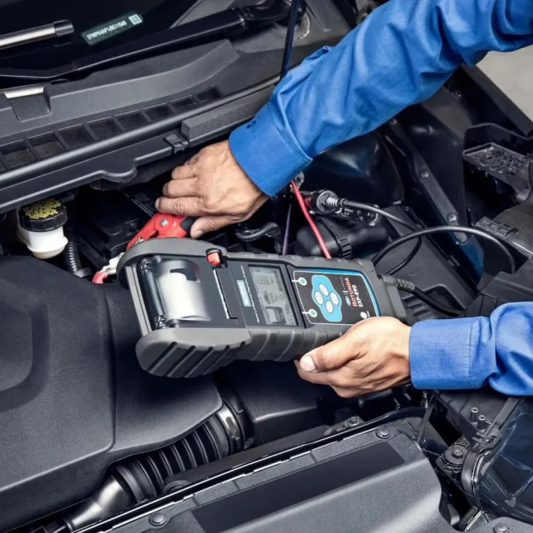 Testare Acumulatori / Baterii Auto Oradea
