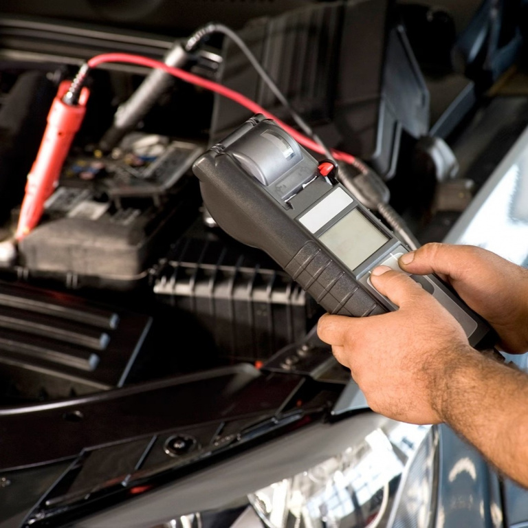 Testare Acumulatori / Baterii Auto Oradea