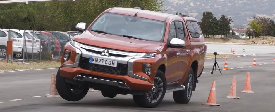 Testul elanului a pus multe masini pe plafon. Uite cum se descurca Mitsubishi L200 Testul elanului a pus multe masini pe plafon. Uite cum se descurca Mitsubishi L200