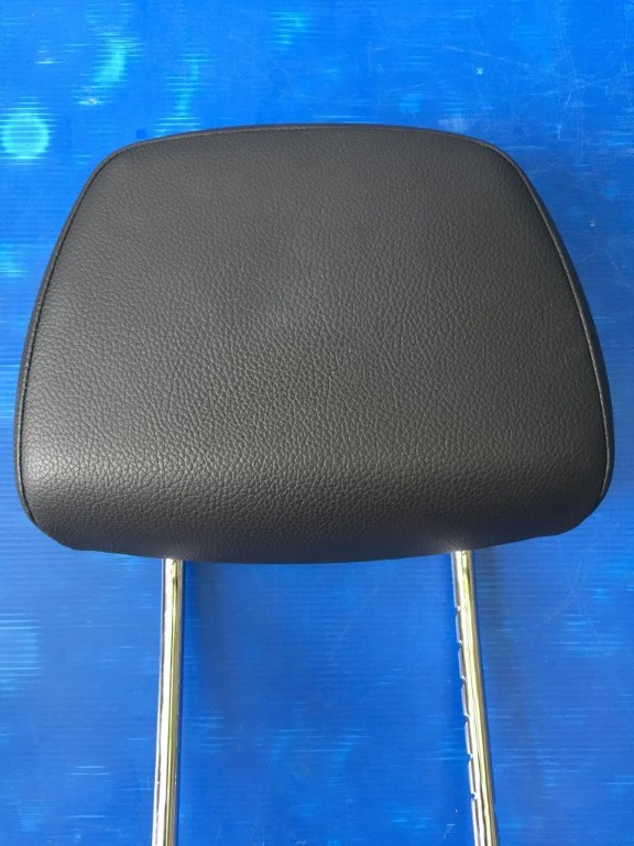 Tetiera piele scaun fata Mercedes C Class w204 2009