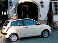 Click image for larger version

Name:	Lancia-Ypsilon_2003_1024x768_wallpaper_30.jpg
Views:	112
Size:	104.4 KB
ID:	710412