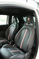 Click image for larger version

Name:	Luxury car Fiat 500C Abarth8.jpg
Views:	34
Size:	224.6 KB
ID:	1990817