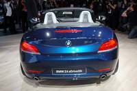 Click image for larger version

Name:	bmwz4naias09_08.jpg
Views:	354
Size:	267.5 KB
ID:	751486