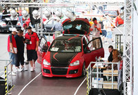 Click image for larger version

Name:	RECARO-Days-Nurburgring-2008-12.jpg
Views:	106
Size:	197.4 KB
ID:	638863