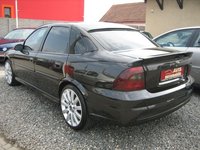 Click image for larger version

Name:	opel_vectra_1.8_i_16v_sport_edition__2001_196104_4.jpg
Views:	76
Size:	181.1 KB
ID:	2435927