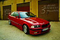 Click image for larger version

Name:	bmw-e36-316i-al-lui-bogdan-1.jpg
Views:	229
Size:	1,003.2 KB
ID:	2278349