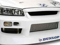 Click image for larger version

Name:	0406it_03z+Nissan_ER34_Skyline+Intercooler_View.jpg
Views:	29
Size:	42.3 KB
ID:	1526091