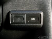 Click image for larger version

Name:	eurp_1001_14_o+2003_vw_jetta_gli+funk.jpg
Views:	131
Size:	85.6 KB
ID:	1273573