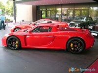 Click image for larger version

Name:	Porsche-Porsche-Carrera-GT-3_556.jpg
Views:	36
Size:	148.4 KB
ID:	1888744