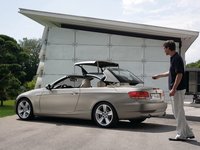 Click image for larger version

Name:	bmw_3_series_convertible_rear_side_roof_packing-1600x1200.jpg
Views:	48
Size:	290.3 KB
ID:	1838565