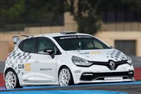 Click image for larger version

Name:	Renault-Clio-RS4-given-a-sportier-stance-up-ahead-of-2014-motor-racing-season.jpg
Views:	45
Size:	101.3 KB
ID:	2949364
