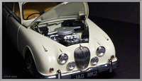 Click image for larger version

Name:	Jaguar MkII 10.jpg
Views:	11
Size:	3.60 MB
ID:	3144752