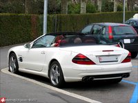 Click image for larger version

Name:	Mercedes-Benz SL55 AMG 155.jpg
Views:	52
Size:	310.7 KB
ID:	138923