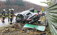 Click image for larger version

Name:	r8-crash2-17-11-07.jpg
Views:	85
Size:	102.0 KB
ID:	882376