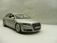 Click image for larger version

Name:	Audi A8 D3 4E facelift - MINICHAMPS 1-43 2.JPG
Views:	20
Size:	1.24 MB
ID:	3024816