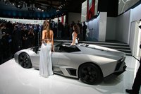 Click image for larger version

Name:	lamborghini_reventon_roadster_babes-24.JPG
Views:	61
Size:	248.9 KB
ID:	1085673