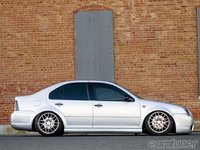 Click image for larger version

Name:	eurp_1001_09_o+2003_vw_jetta_gli+side_view.jpg
Views:	79
Size:	87.8 KB
ID:	1273567