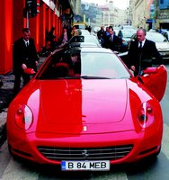 Click image for larger version

Name:	ferrari-store.jpg
Views:	106
Size:	1.53 MB
ID:	2520386