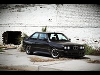 Click image for larger version

Name:	1988-BMW-e30-M3-Photography-by-Webb-Bland-The-Getaway-1024x768-model-araba-resimleri-duvar-kagid.jpg
Views:	42
Size:	150.0 KB
ID:	1895681