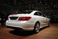 Click image for larger version

Name:	04-gen-09-m-b-e-class-coupe-live.jpg
Views:	890
Size:	221.4 KB
ID:	824310