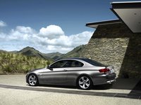Click image for larger version

Name:	3series_3coupe_08.jpg
Views:	27
Size:	119.1 KB
ID:	1225331