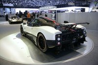 Click image for larger version

Name:	pagani-zonda-f-cinque-at-geneva_2.jpg
Views:	1336
Size:	328.2 KB
ID:	825430