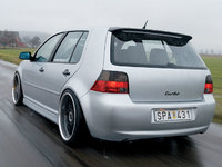 Click image for larger version

Name:	160_0707_15_z+2002_vw_golf_gti+rear_view.jpg
Views:	259
Size:	49.2 KB
ID:	368736