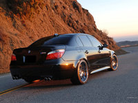 Click image for larger version

Name:	BMW_M5-turbo_634_1024x768.jpg
Views:	58
Size:	224.2 KB
ID:	1332024