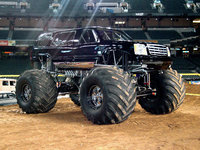 Click image for larger version

Name:	Cadillac_Escalade,_2006,_Monster_Truck_Jam.jpg
Views:	73
Size:	264.4 KB
ID:	1192739