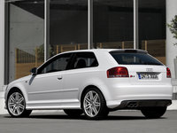 Click image for larger version

Name:	Audi-S3_2007_1280x960_wallpaper_0e.jpg
Views:	46
Size:	163.1 KB
ID:	616528