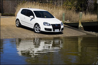 Click image for larger version

Name:	GTI_reflection_by_Formfanatic.jpg
Views:	63
Size:	155.0 KB
ID:	1352409