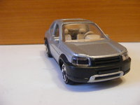 Click image for larger version

Name:	Land Rover Freelander - BBURAGO 1-43 2.JPG
Views:	30
Size:	1.42 MB
ID:	1769465