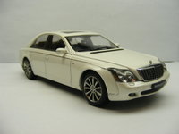 Click image for larger version

Name:	Maybach 57 S - AUTOART 1-43 2.JPG
Views:	28
Size:	1.20 MB
ID:	2459286