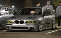 Click image for larger version

Name:	bmw_e39_m5_touring_by_samvesters-d4w5gt2.jpg
Views:	58
Size:	225.5 KB
ID:	2603072